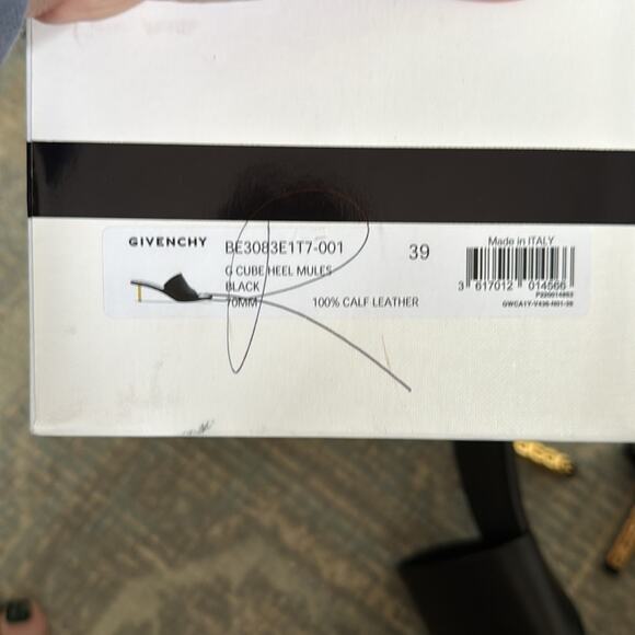 Givenchy Black and Gold Mules - Picture 5 of 5